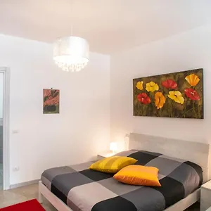 Dimora Ricca Frida - Luxury - , Prato (Prato) Italia